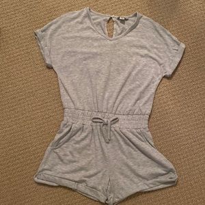Habitual grey romper, soft material, sz 7/8